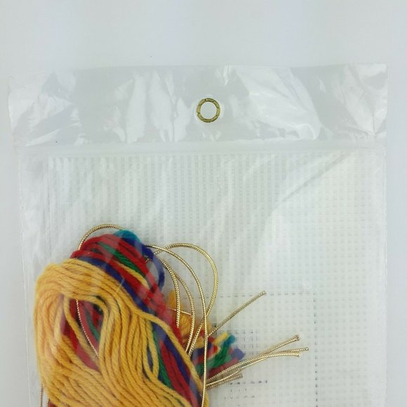 Needlecraft Shop Christmas Trimmings Stars Of Promise Plastic Canvas - Picture 6 of 7